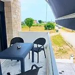 Elizabeth View Апартаменты *
