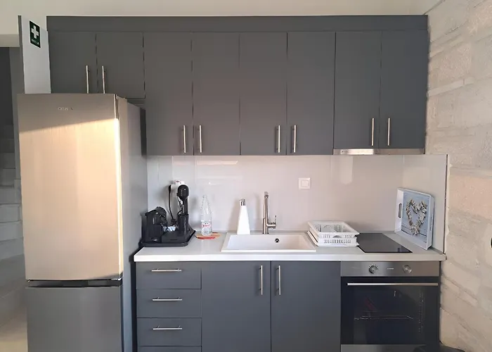 Elizabeth View * Флогита